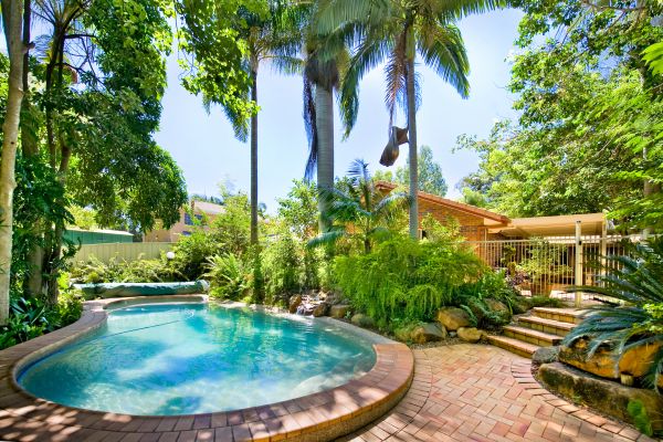 Cost of Pool Patio Paving in Saint Johns